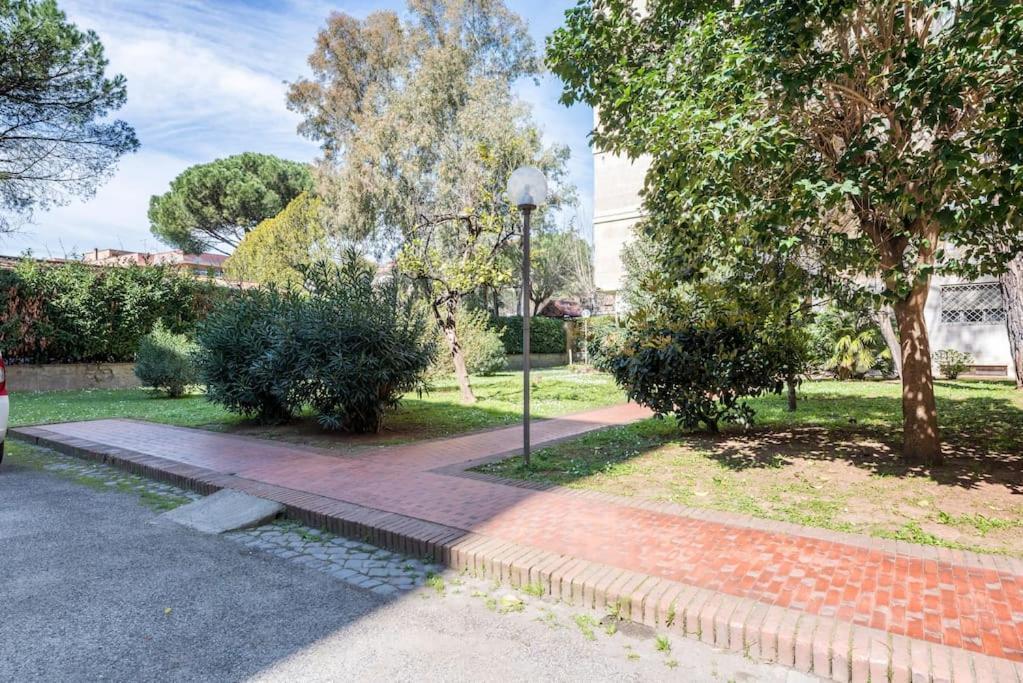 Appartamento Cinema House In Cinecitta Roma Esterno foto