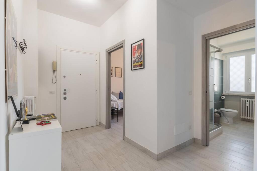 Appartamento Cinema House In Cinecitta Roma Esterno foto