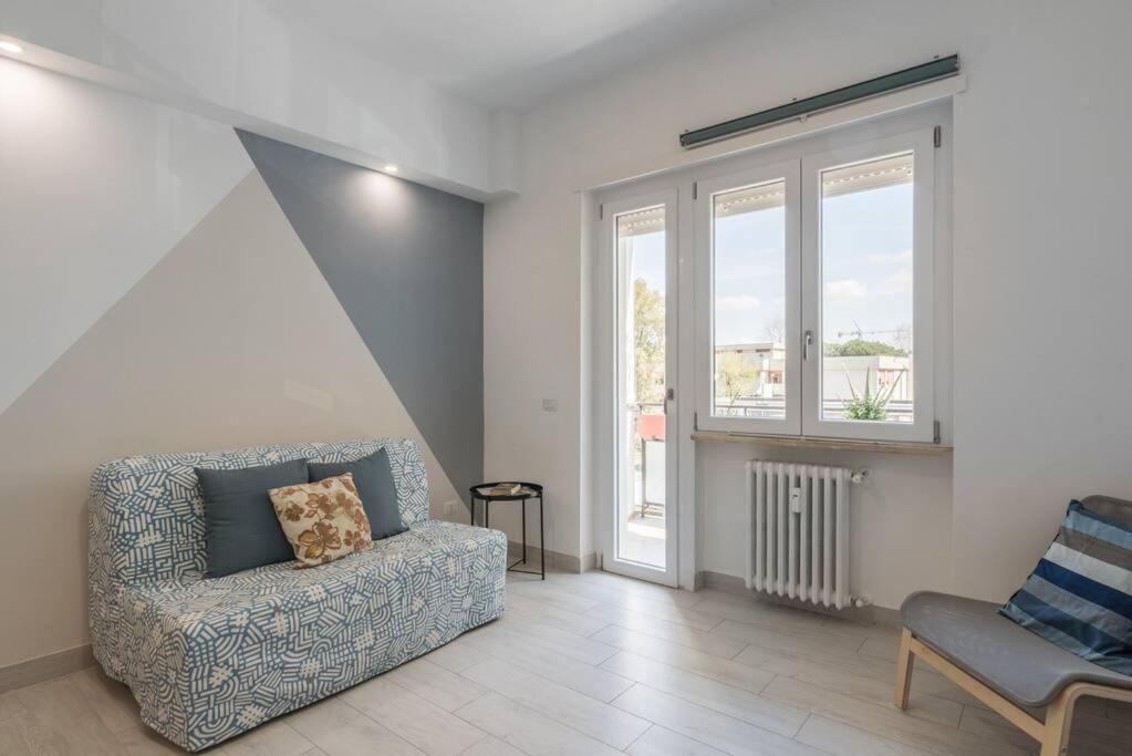 Appartamento Cinema House In Cinecitta Roma Esterno foto